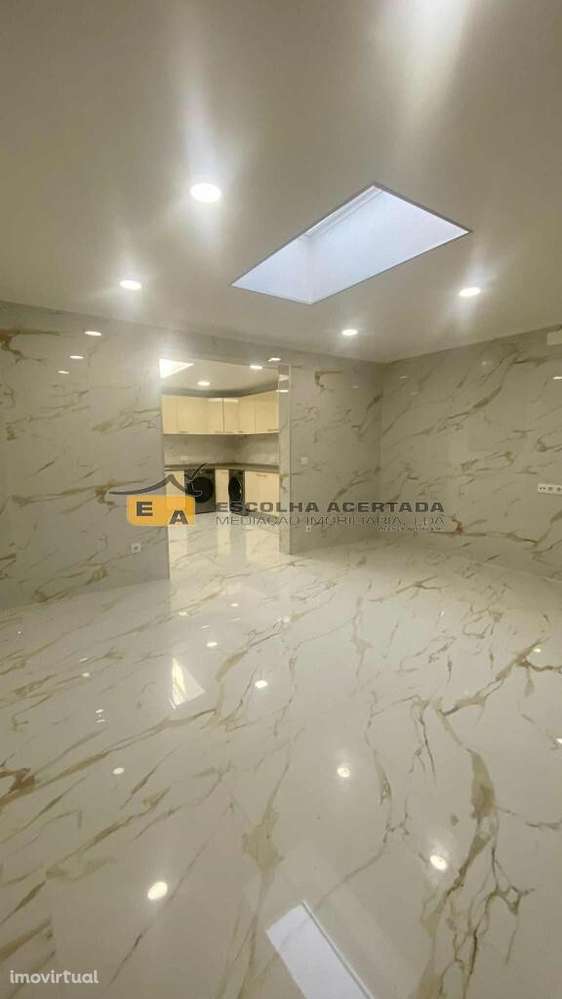 Moradia T3 + Anexo - Renovada em São Roque da Lameira - Grande imagem: 2/28