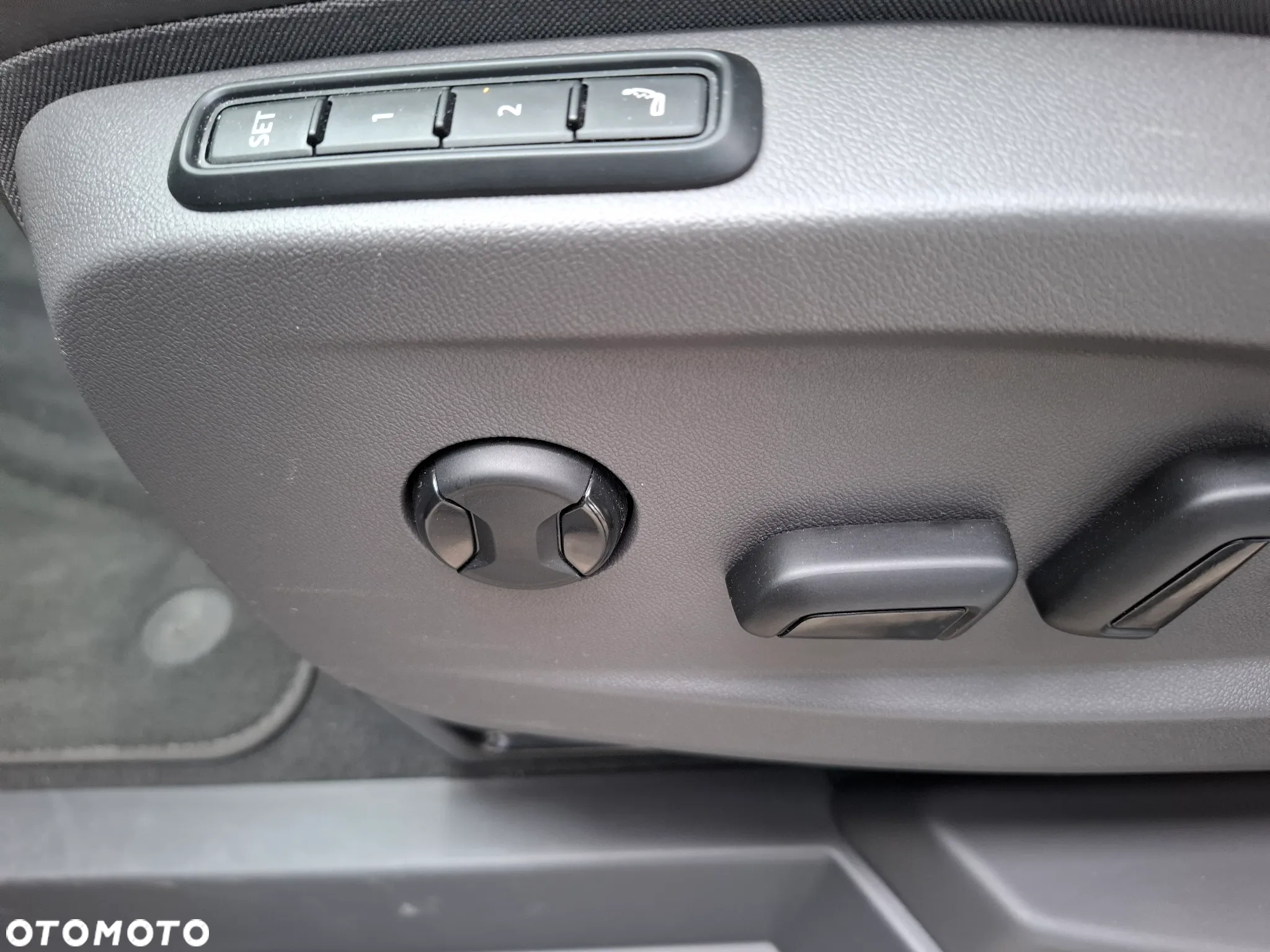 Volkswagen Multivan 2.0 TDI L2 Style DSG - 7