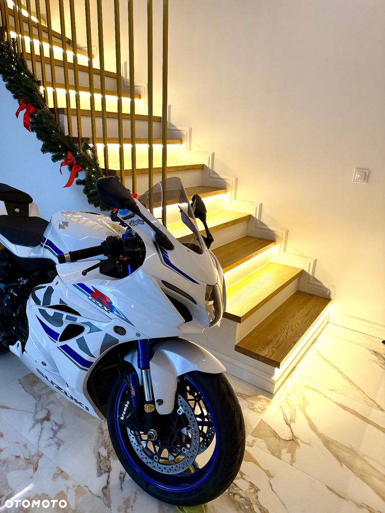 Suzuki GSX-R - 2