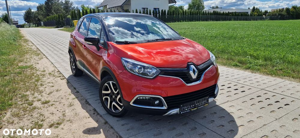 Renault Captur 1.2 TCe Helly Hansen EDC - 4