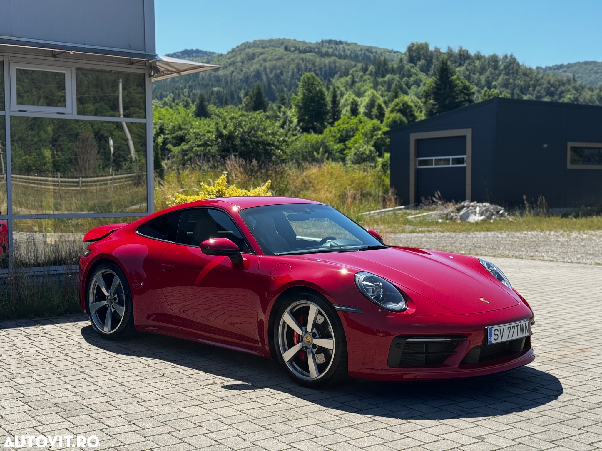 Porsche 911 Carrera 4S - 5