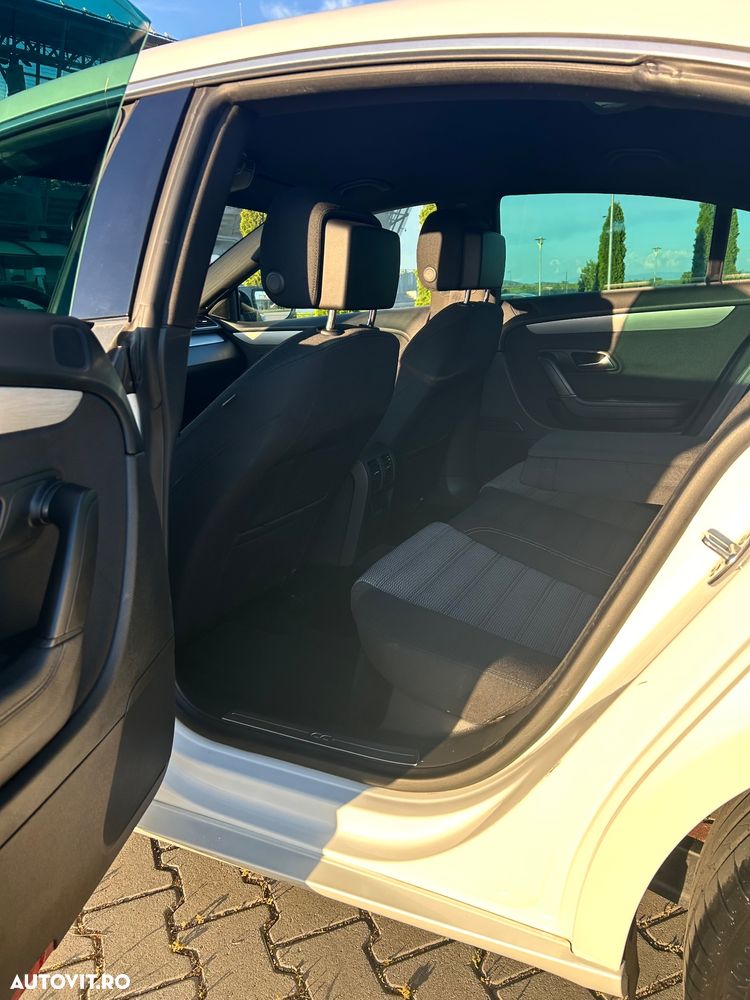 Volkswagen Passat CC 2.0 TDI BMT - 29