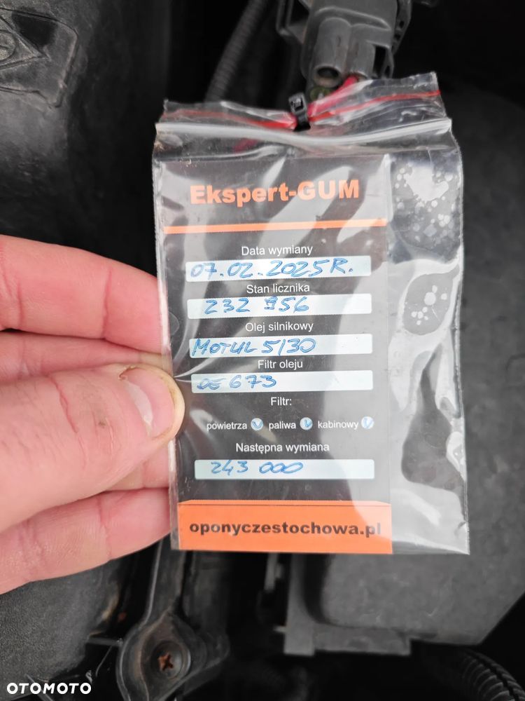 Ford S-Max 2.0 TDCi DPF Titanium X - 37