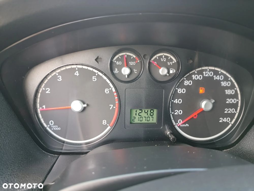 Ford Focus 1.6 Ti-VCT Fun - 6