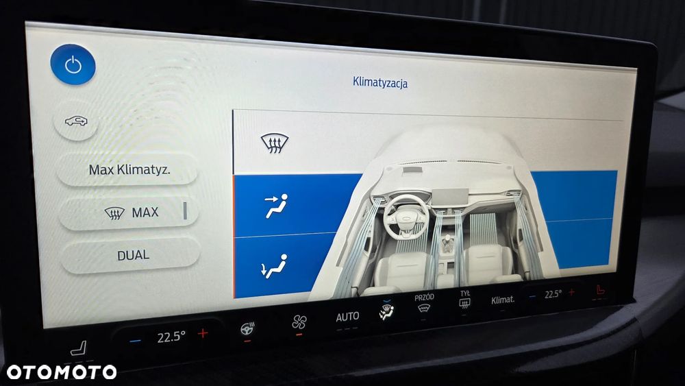 Ford Focus 1.0 EcoBoost Titanium X - 35