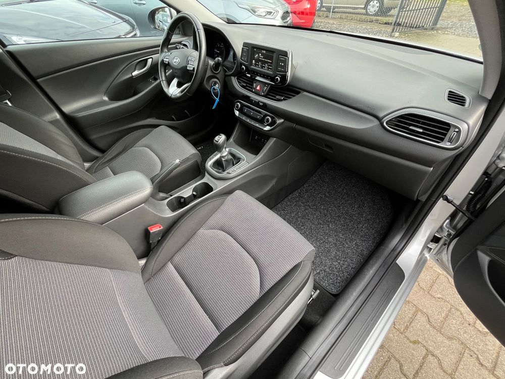 Hyundai i30 1.6 CRDI Select - 10