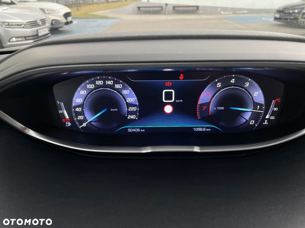 Peugeot 3008 1.2 PureTech GPF Active S&S - 12