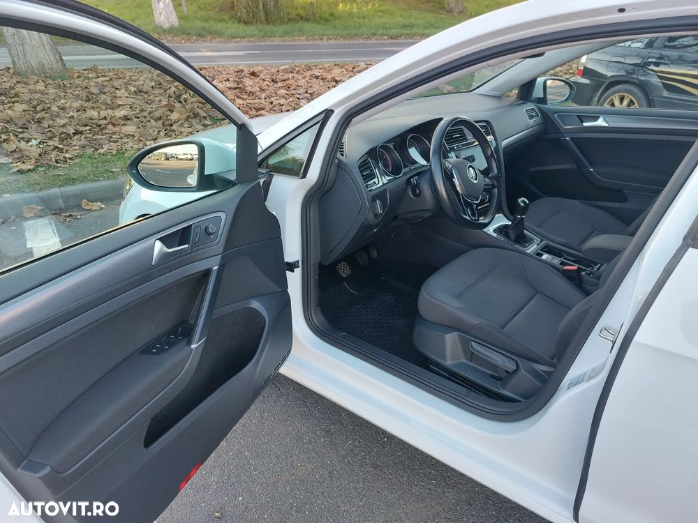 Volkswagen Golf 1.0 TSI Comfortline - 7