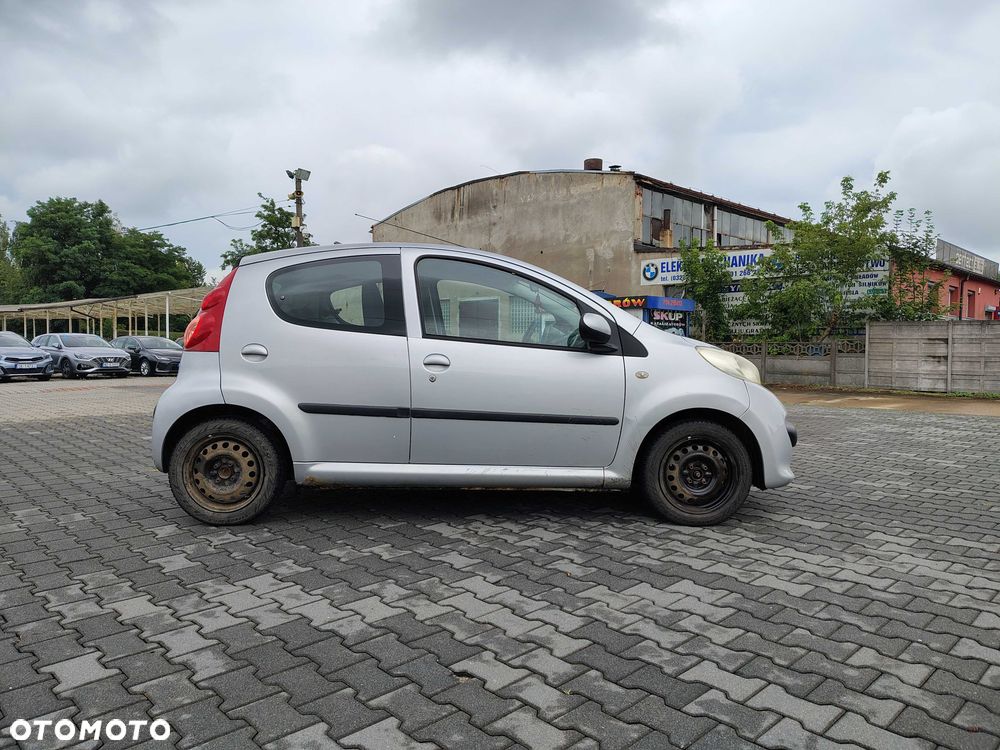 Peugeot 107 - 3