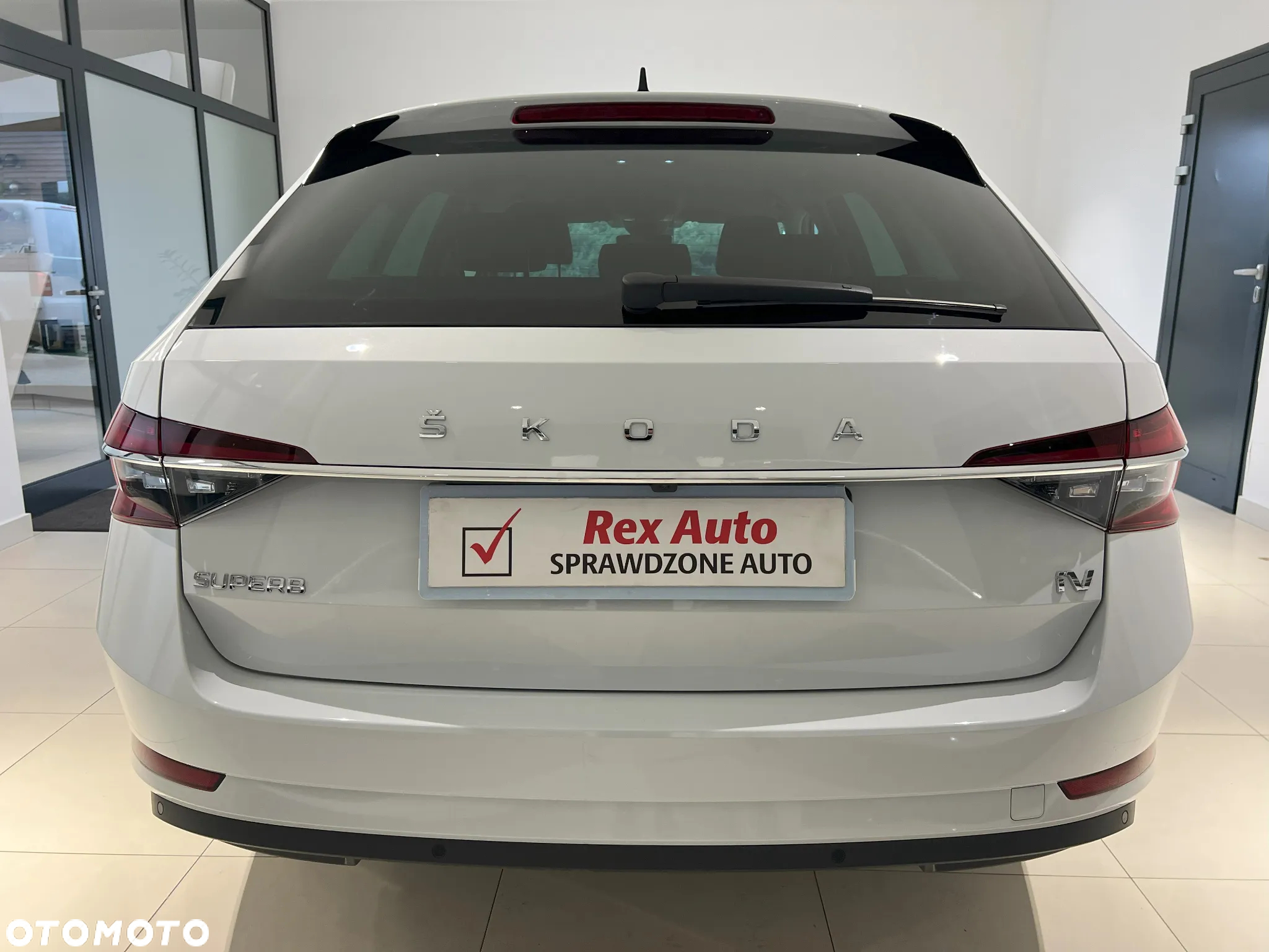 Skoda Superb 1.4 TSI Plug-In Hybrid Style DSG - 9