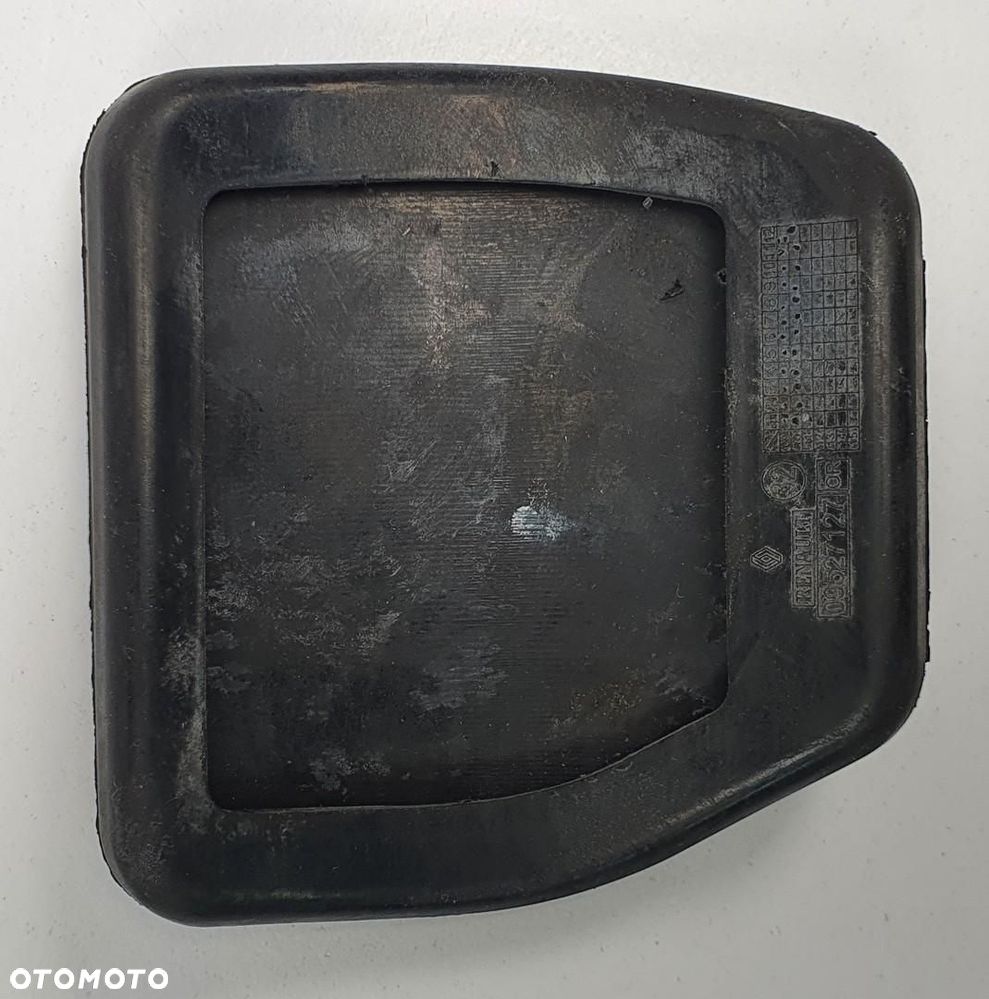 GUMA NAKŁADKA NA PEDAŁ RENAULT MEGANE III 09527127 - 2
