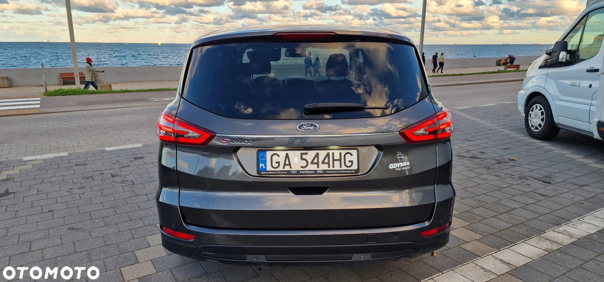 Ford S-Max 2.0 EcoBlue Titanium - 10