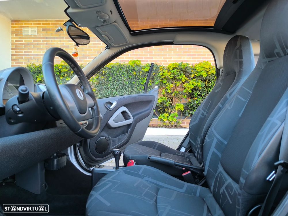 Smart ForTwo Coupé 1.0 mhd Passion 71 - 18