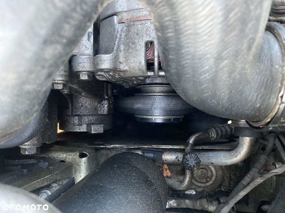 Volkswagen Golf Plus 1.9 TDI DPF Tour - 15