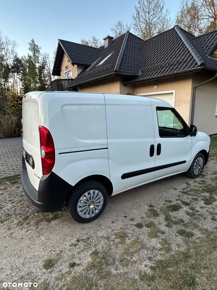 Opel COMBO - 3