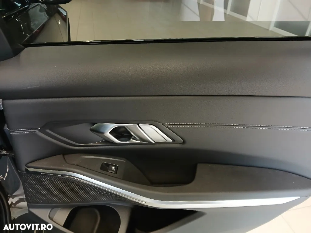 BMW Seria 3 320d xDrive Aut. M Sport - 13