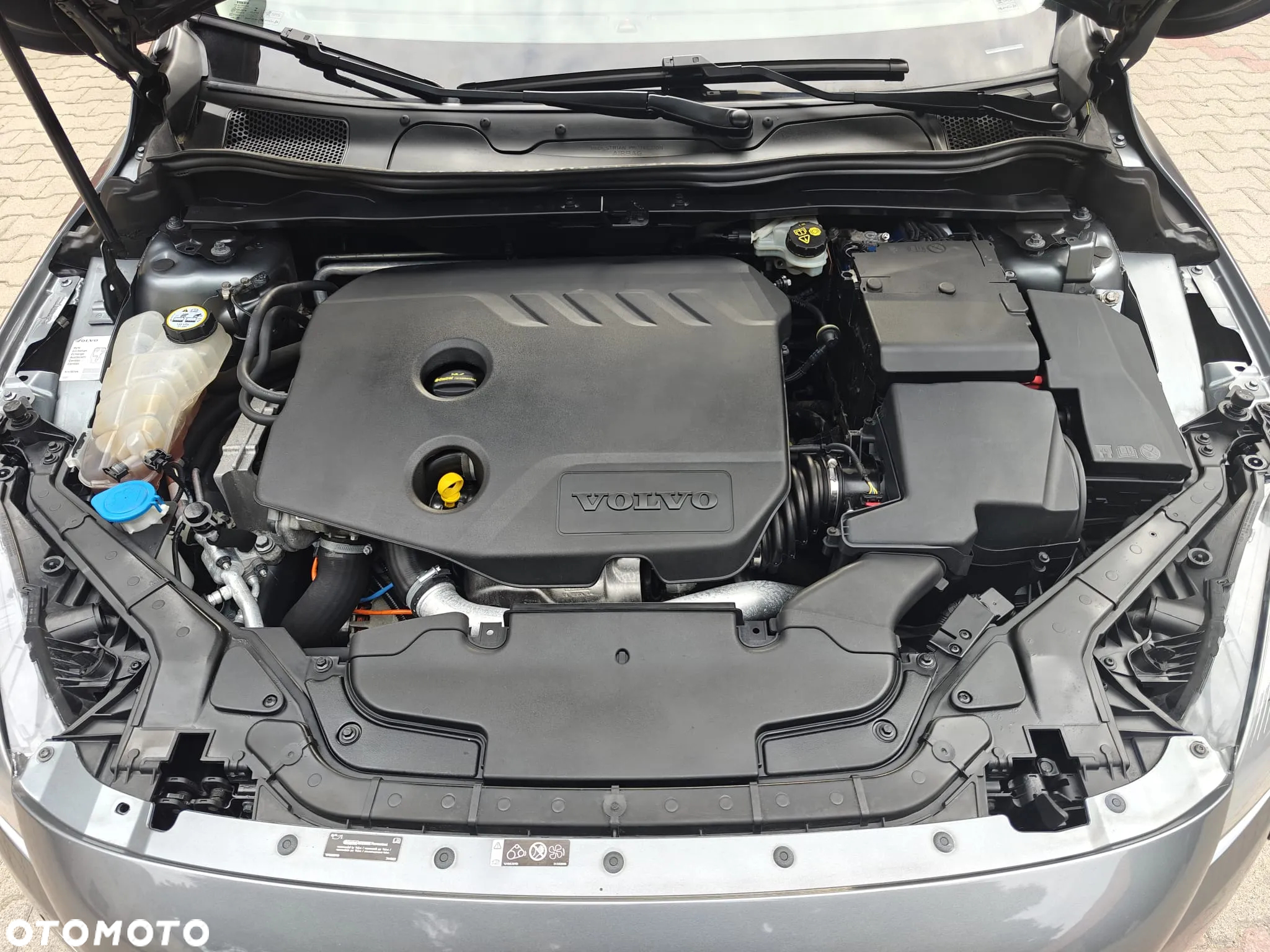 Volvo V40 - 18