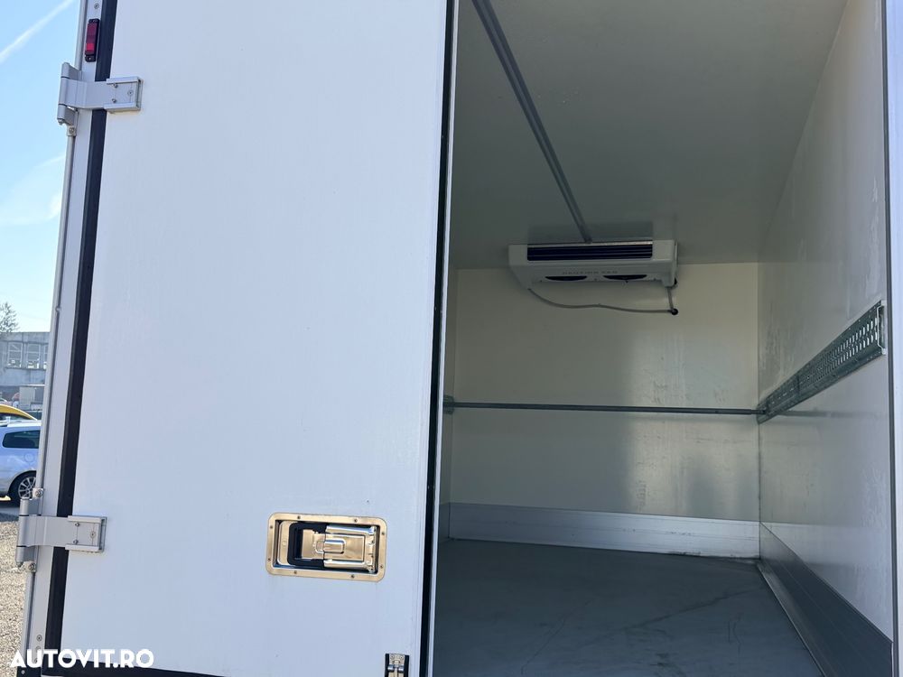 Mercedes-Benz Sprinter 317 - 6