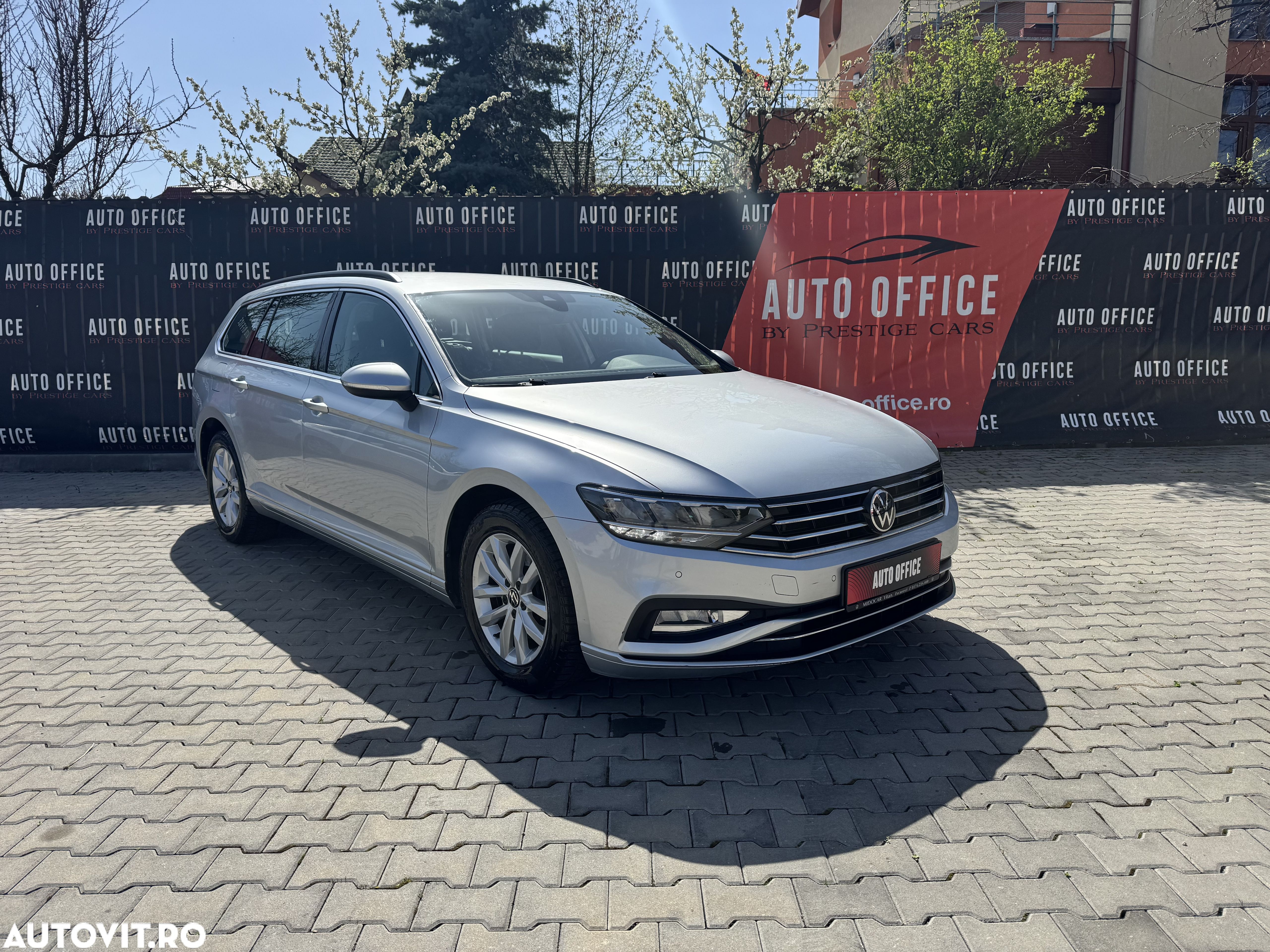 Volkswagen Passat Variant 2.0 TDI DSG Comfortline - 1