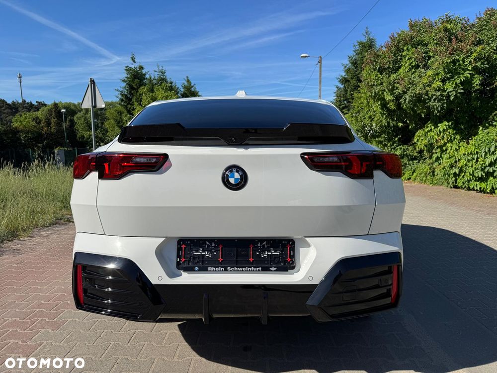 BMW X2 sDrive18d M Sport X sport - 12
