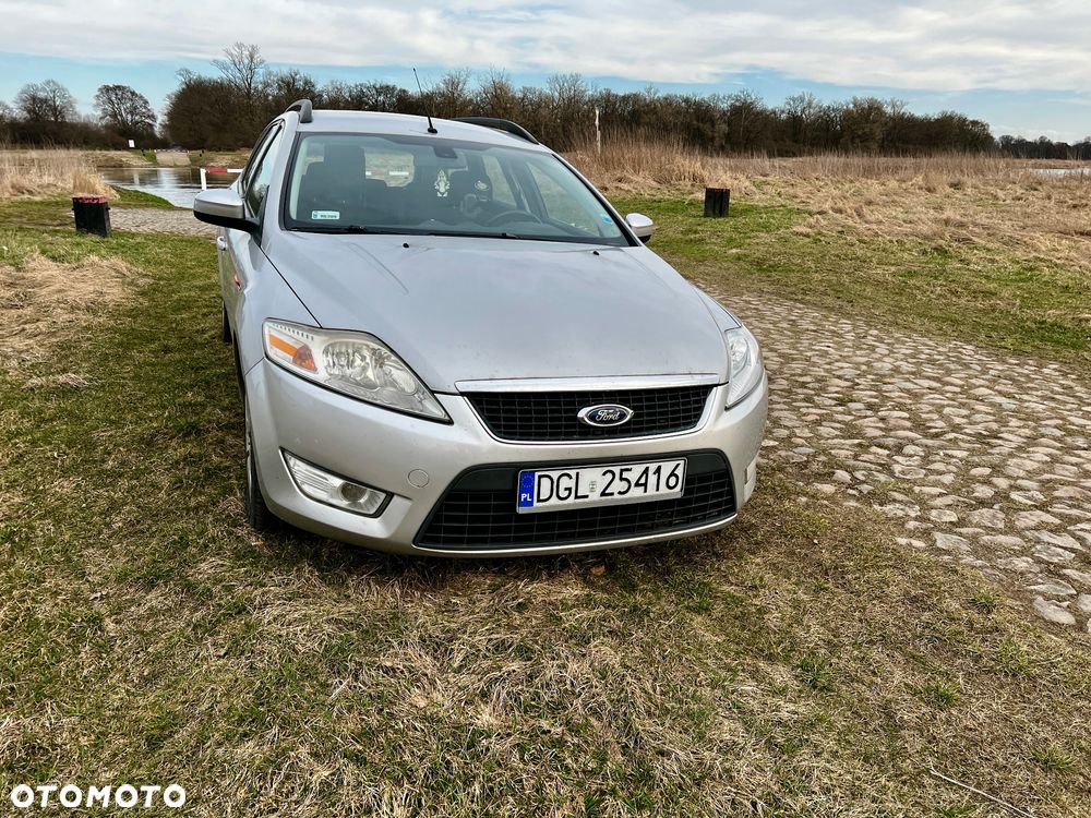 Ford Mondeo 2.0 TDCi Trend - 10