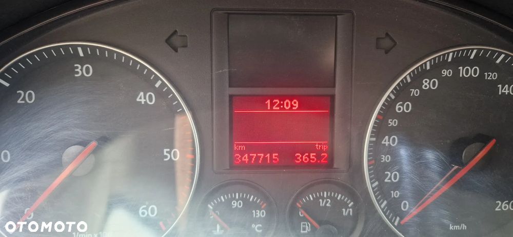 Volkswagen Jetta 1.9 TDI Trendline - 7