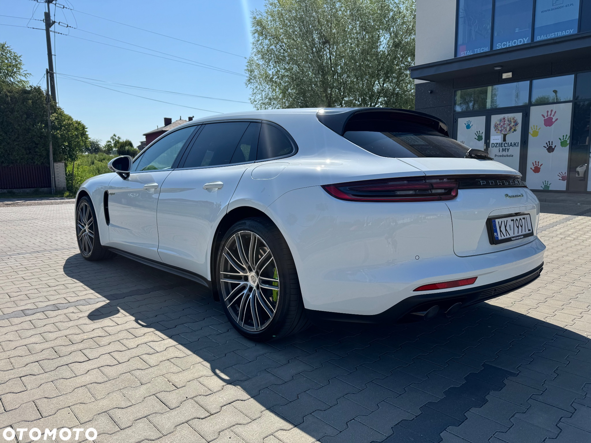 Porsche Panamera 4 E-Hybrid Sport Turismo - 10