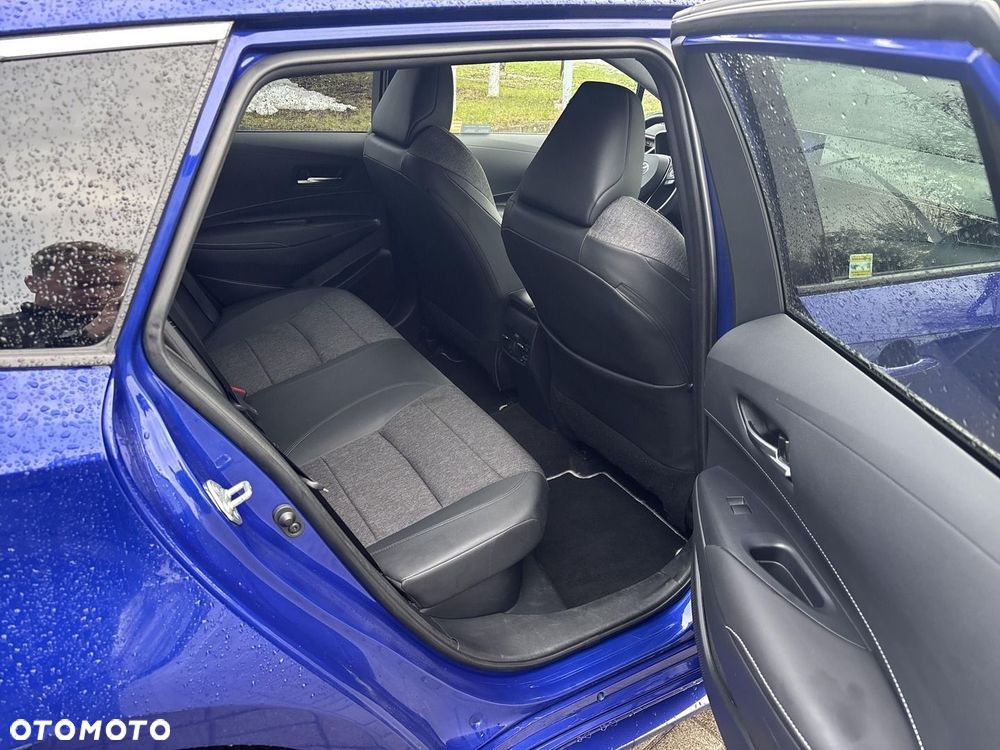 Toyota Corolla 2.0 Hybrid Style - 13