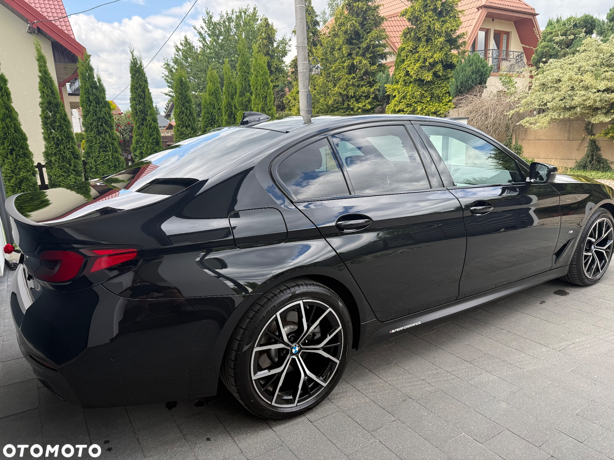 BMW Seria 5 520d xDrive M Sport sport - 10