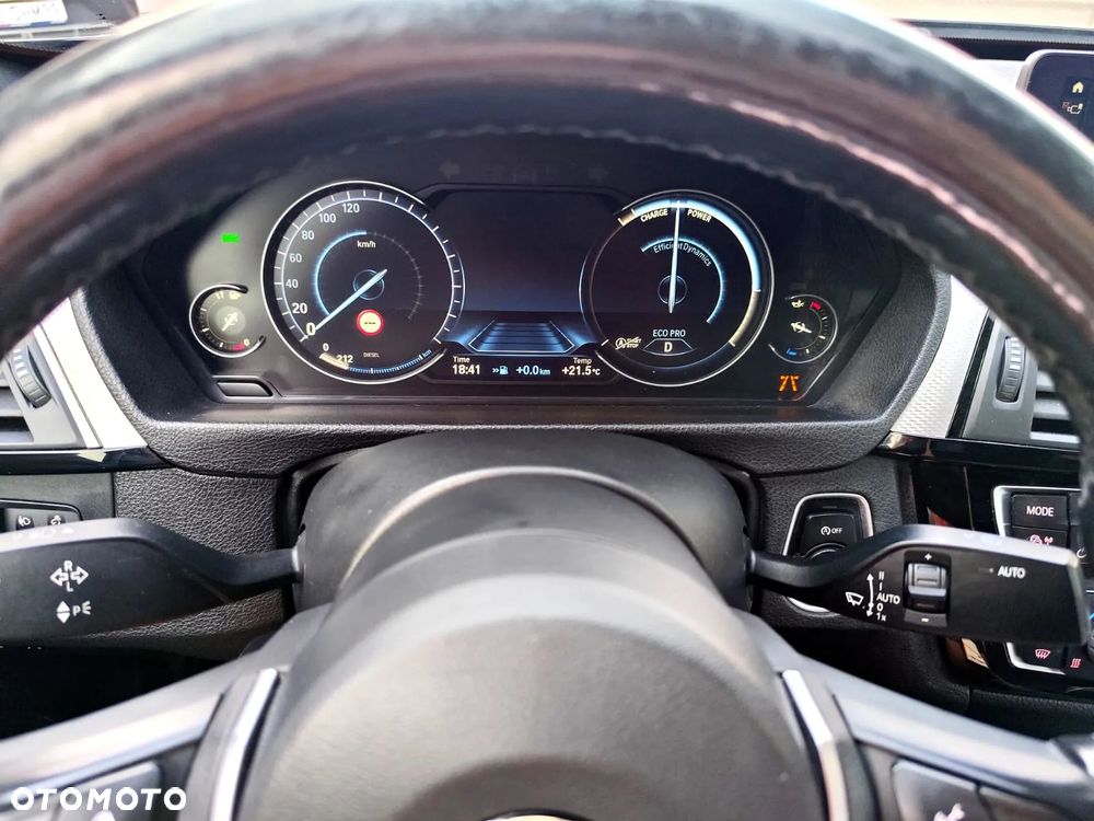 BMW 3GT 320d xDrive M Sport - 31