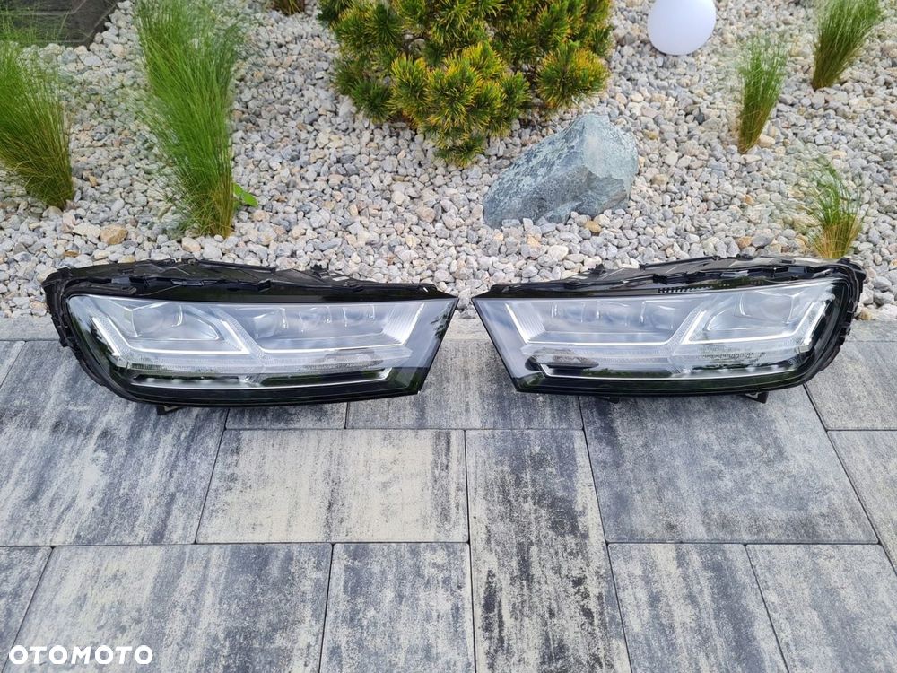 AUDI Q7 SQ7 4M 4M0 Lampy przód Full Led Matrix 4M0941035 4M0941036 - 1