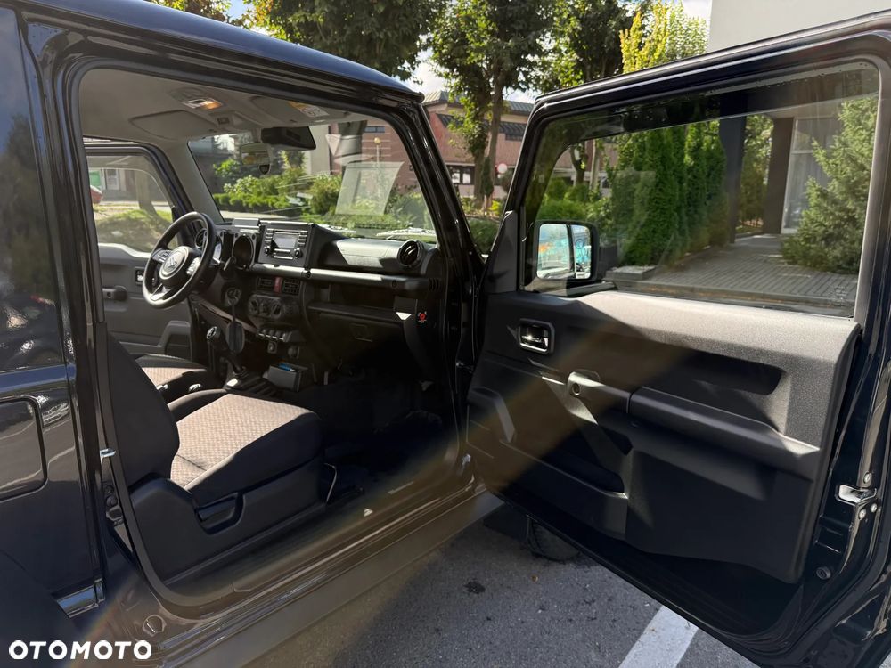 Suzuki Jimny 1.5 ALLGRIP Comfort - 19