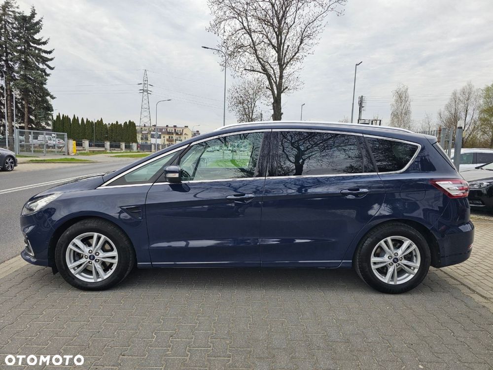 Ford S-Max - 14