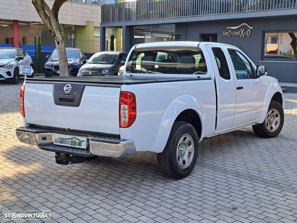 Nissan Navara - 2