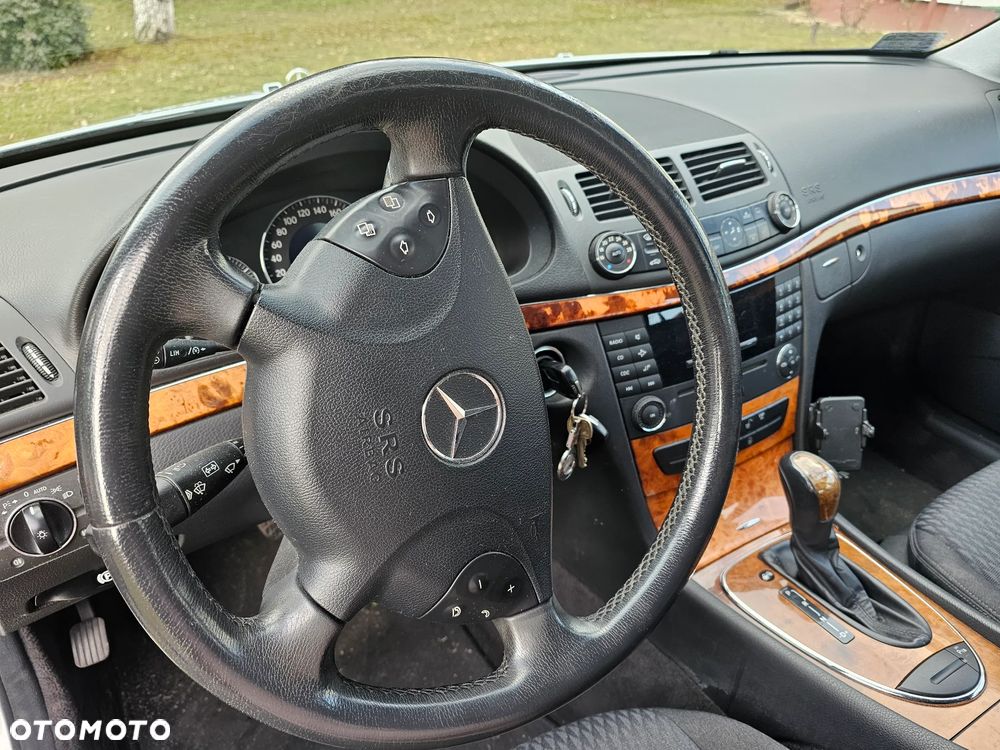 Mercedes-Benz Klasa E 200 Kompressor Automatik Elegance - 3