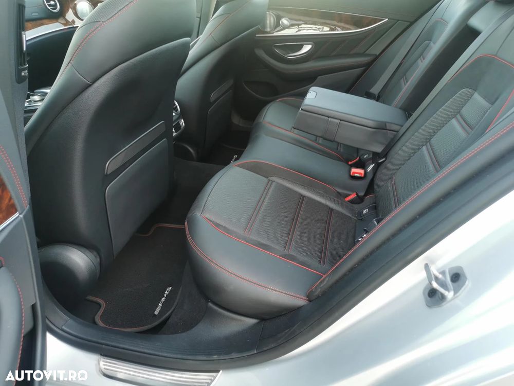 Mercedes-Benz E AMG 53 4MATIC Aut. - 13