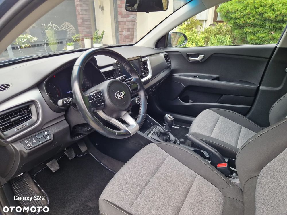 Kia Stonic 1.4 L - 7