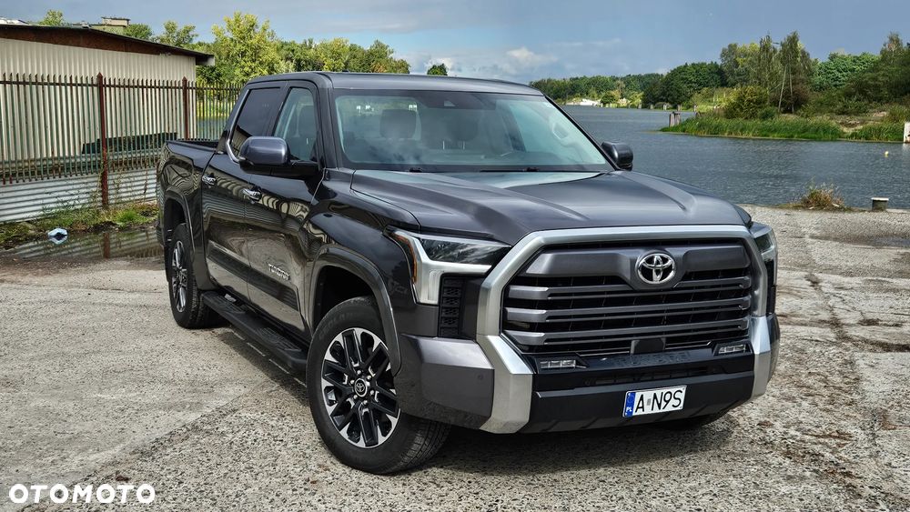 Toyota Tundra - 17