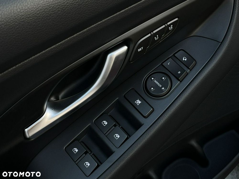 Hyundai i30 - 11
