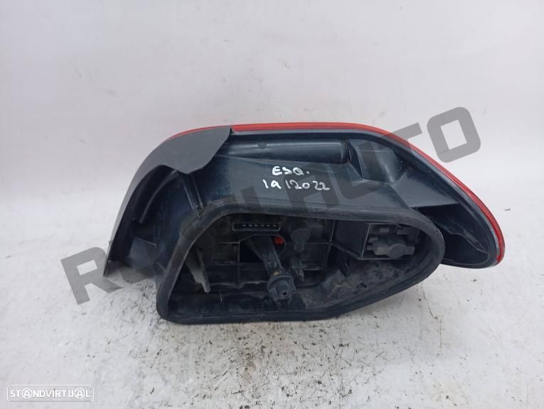 Farolim Trás Painel Esquerdo  Citroen Xsara [1997_2006] 1.9 Td - 2