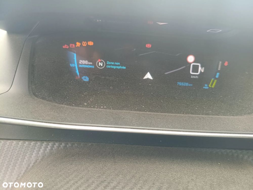 Peugeot 208 Elektromotor 136 GT - 11