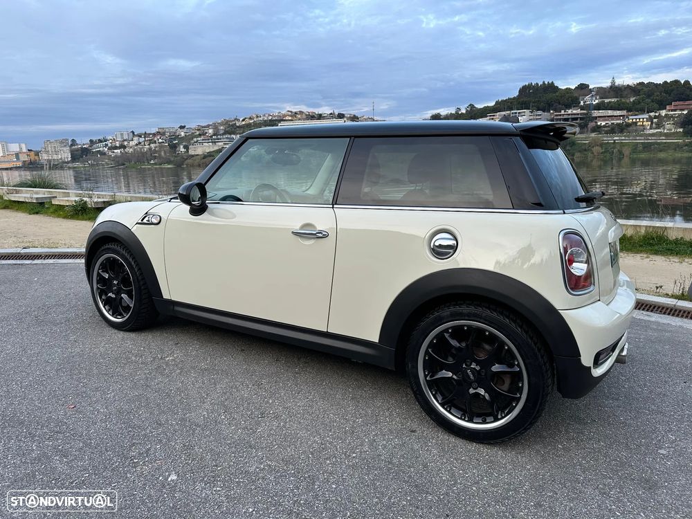 MINI 3 Portas Cooper SD - 7