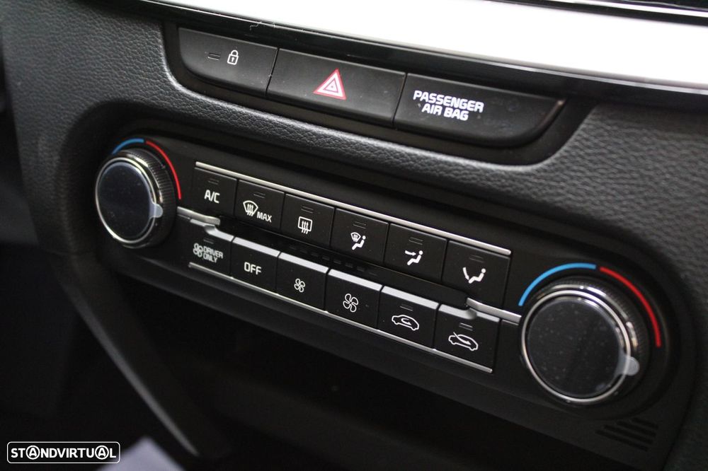 Kia XCeed 1.5 T-GDI Tech 7DCT - 11