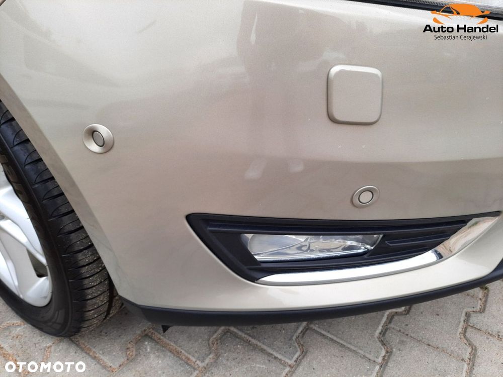 Ford Focus 1.5 EcoBoost STart-Stopp-System TITANIUM - 19