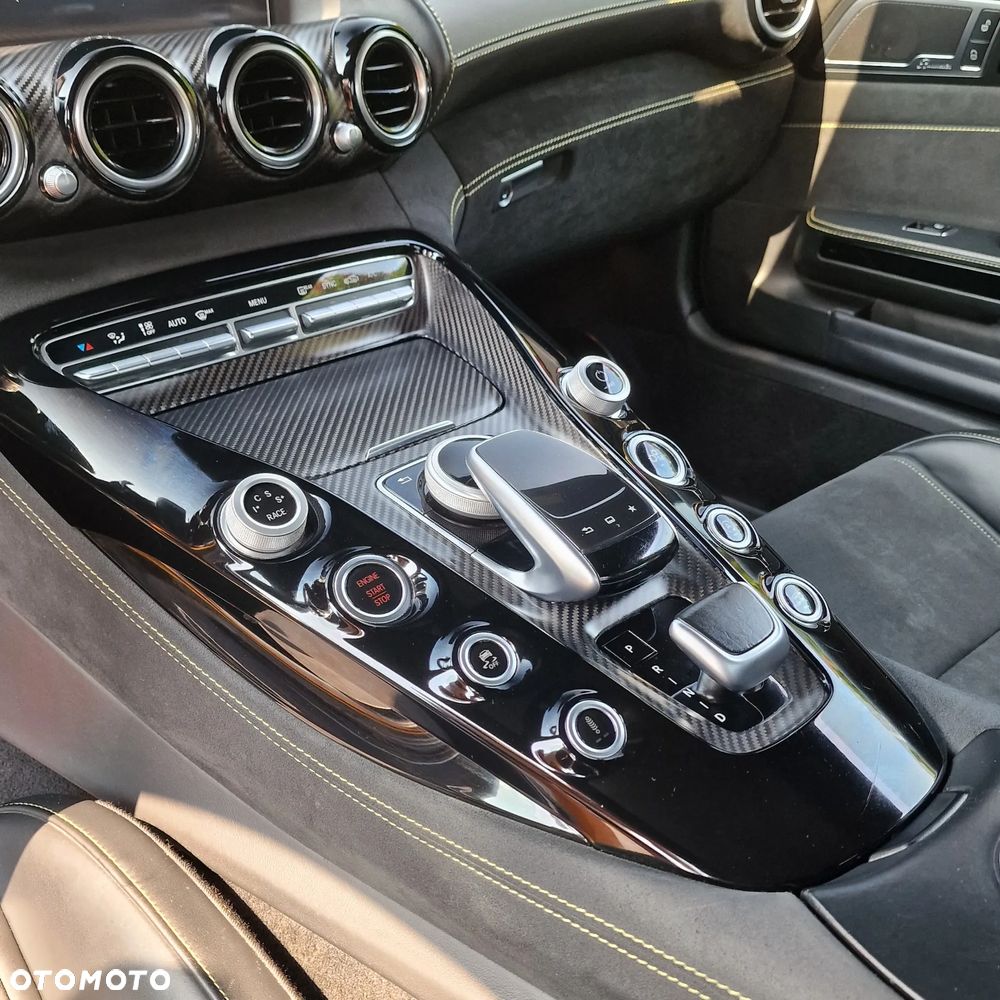 Mercedes-Benz AMG GT S - 8