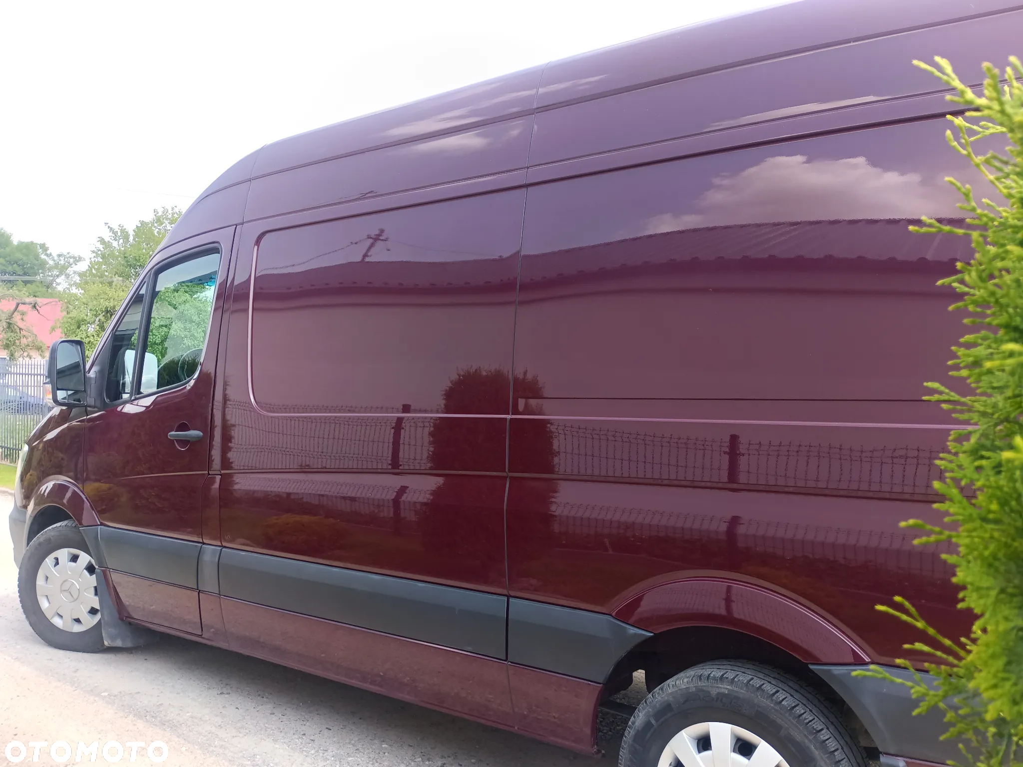 Mercedes-Benz Sprinter - 2