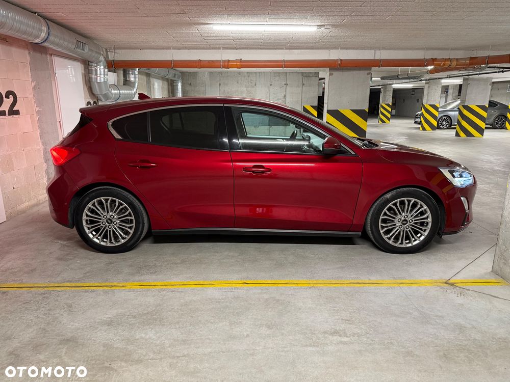 Ford Focus 1.5 EcoBoost Titanium ASS - 11