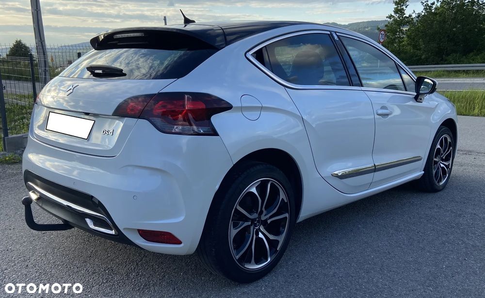 DS Automobiles DS 4 - 8