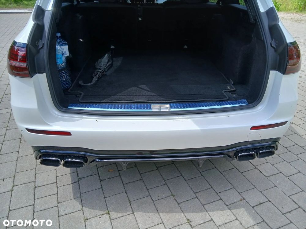 Mercedes-Benz Klasa E AMG 63 S 4Matic+ AMG Speedshift MCT-9G - 15