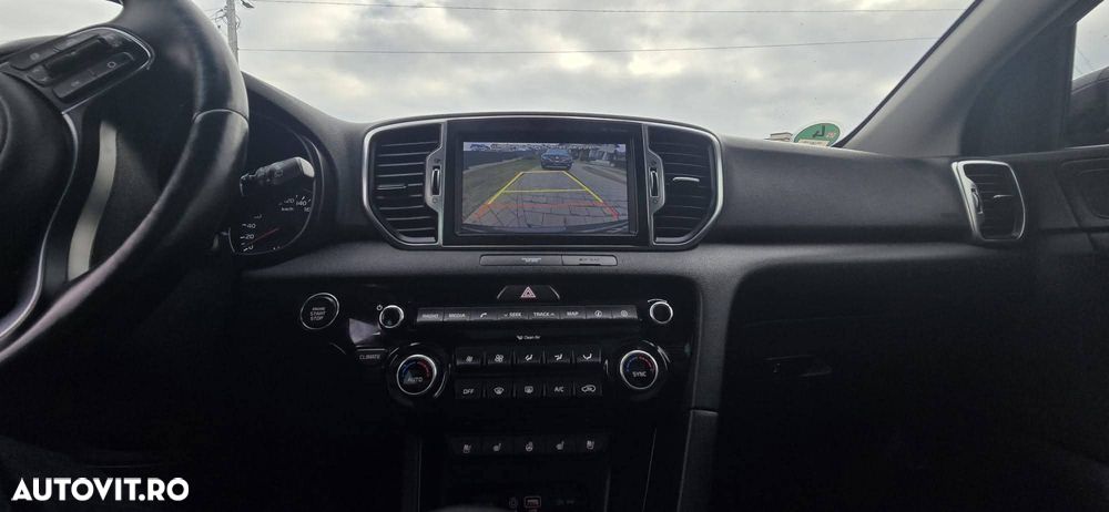 Kia Sportage 2,0 CRDI AWD Aut. Platinum - 17